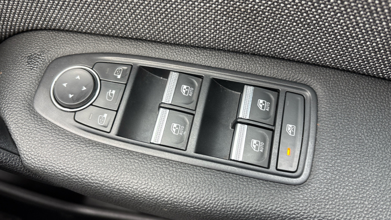 Renault Symbioz 1.6 E-Tech FHEV 145 Techno 5dr Auto Hybrid Estate